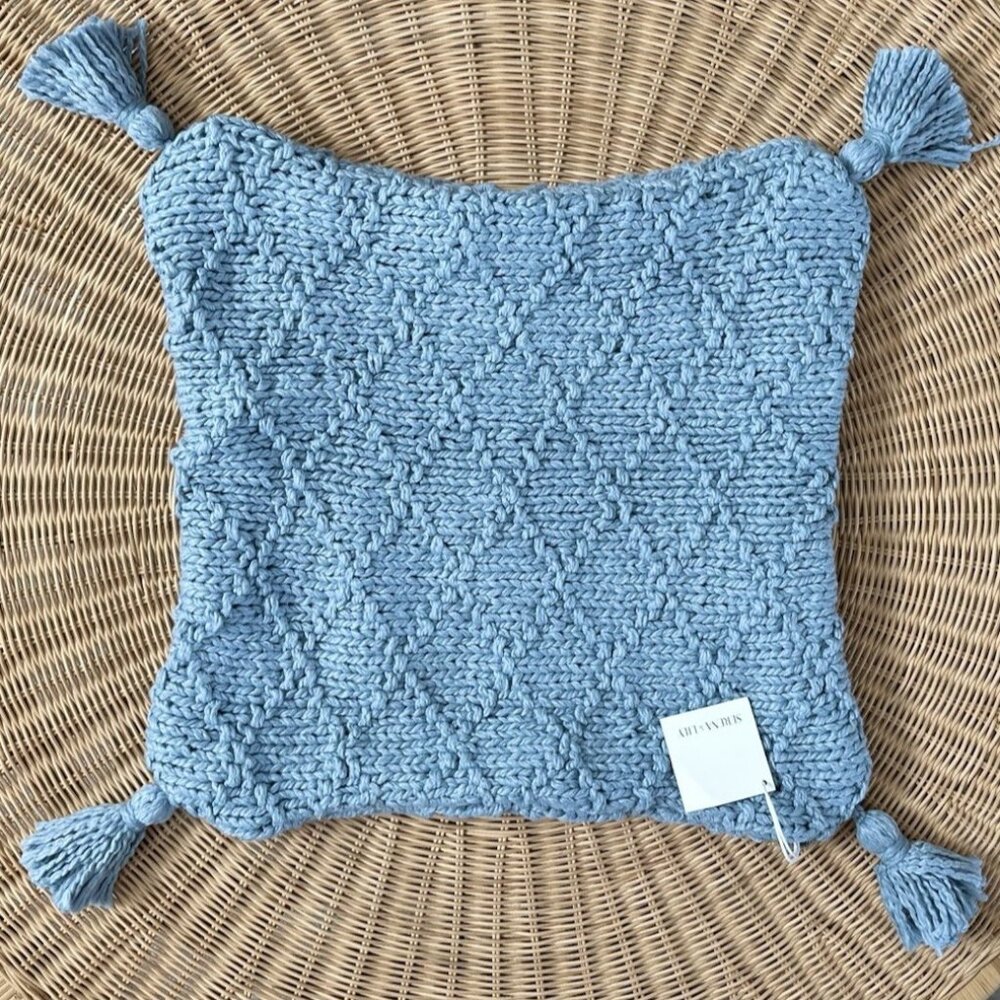 NEW Serena & Lily Fisherman's Knit Pillow Cover (22” SQ)-Coastal Blue